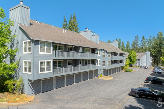Building Photo - Gold Creek Village Rental