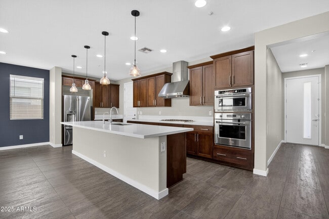 Photo - 2350 W Gloria Ln