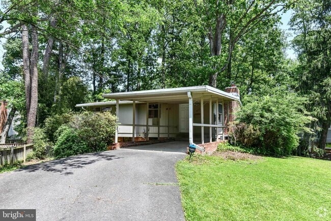 Building Photo - 7632 Holmes Run Dr Rental