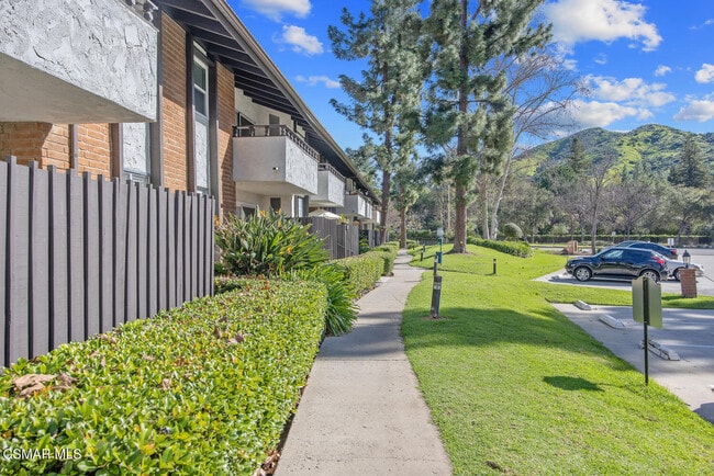 Building Photo - 31555 Lindero Canyon Rd