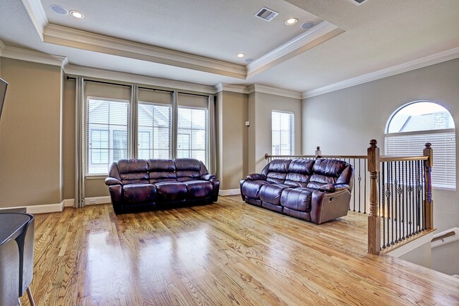 Photo - 337 Cage St