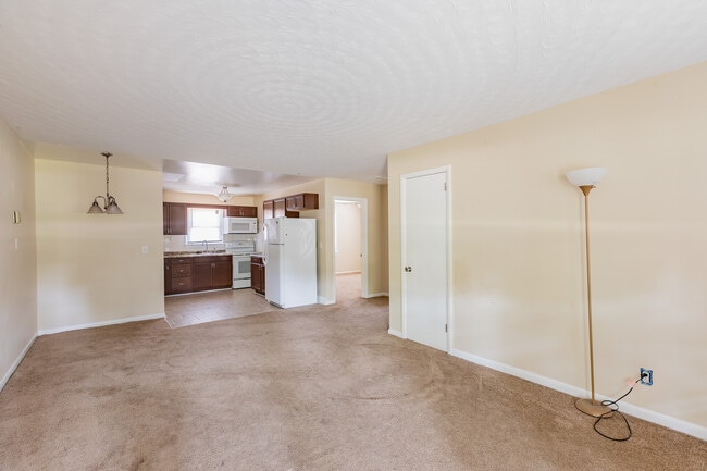 Photo - 9101 Hammett Ave