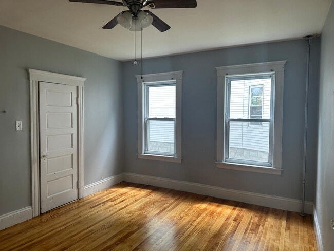 Photo - 90 Vernon St Unit 2