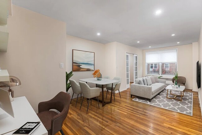 25 W 13th St Unit 5N