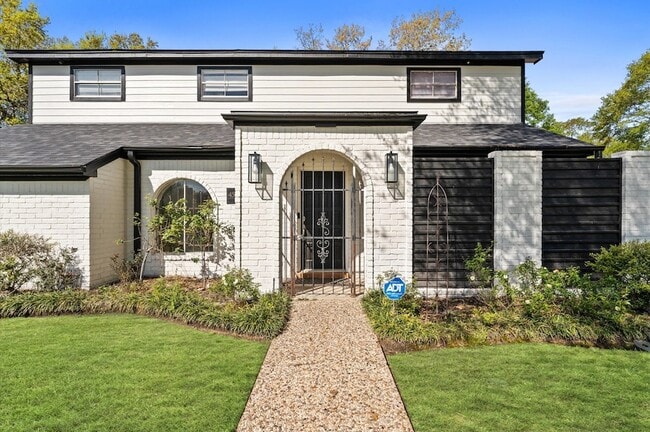 Building Photo - 4519 Cloudmount Dr