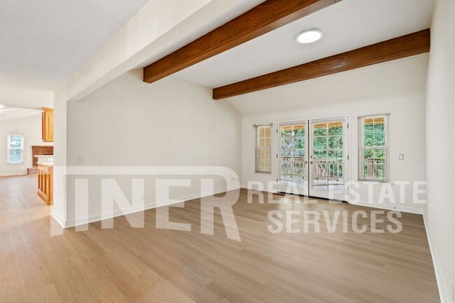 Photo - 3921 Rawhide Rd