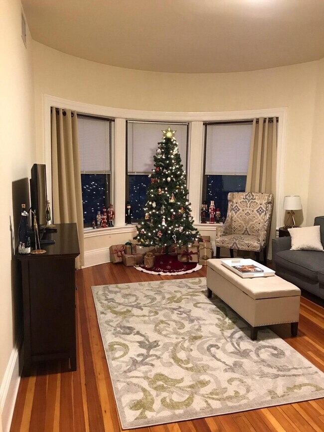 Photo - 1476 Beacon St Unit 3C