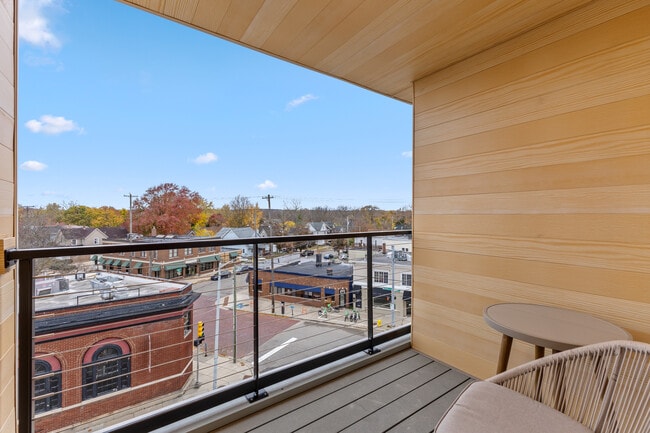 Balcony - THE CURRENT