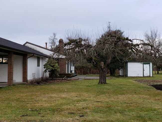 Photo - 1812-1184 184 St