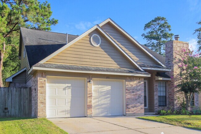 Photo - 2711 Knollbrook Ln