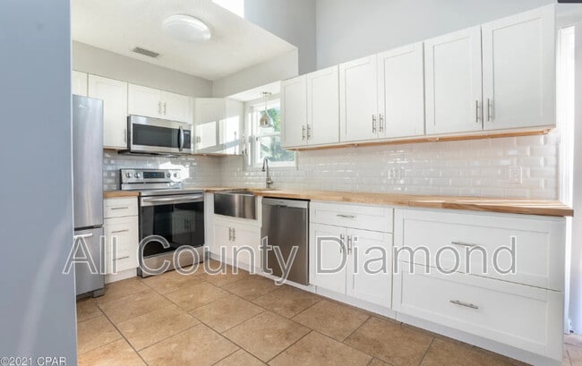 Photo - 2721 Ravenwood Ct