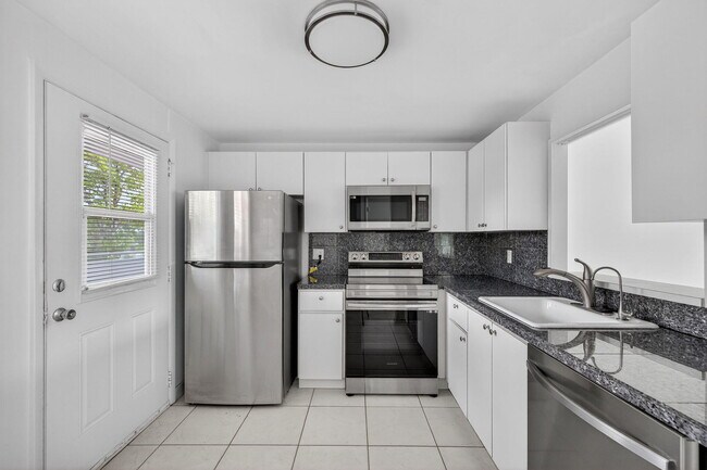 Photo - 3550 NE 169th St Unit 309