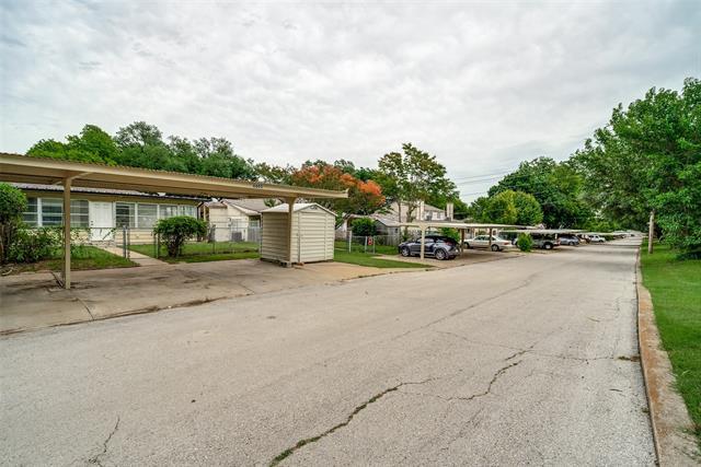 Building Photo - 8805 N Normandale St