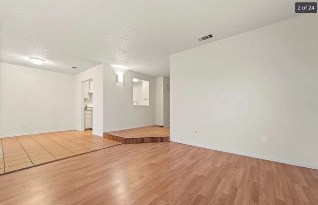 1071 May Ln Unit #2