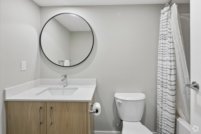 2BR, 2BA - 705SF - Primary Bathroom