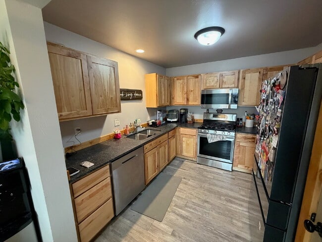 Photo - 1125 Idaho St Unit b