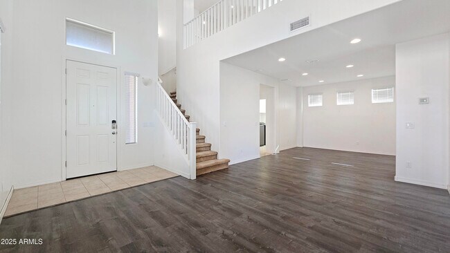 Photo - 1006 S 202nd Ln