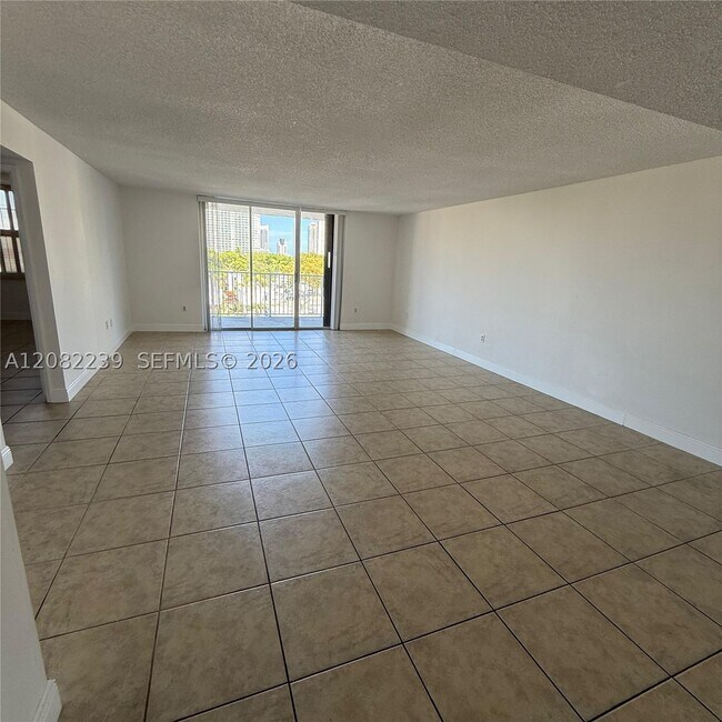 Photo - 2851 NE 183rd St Unit 501E