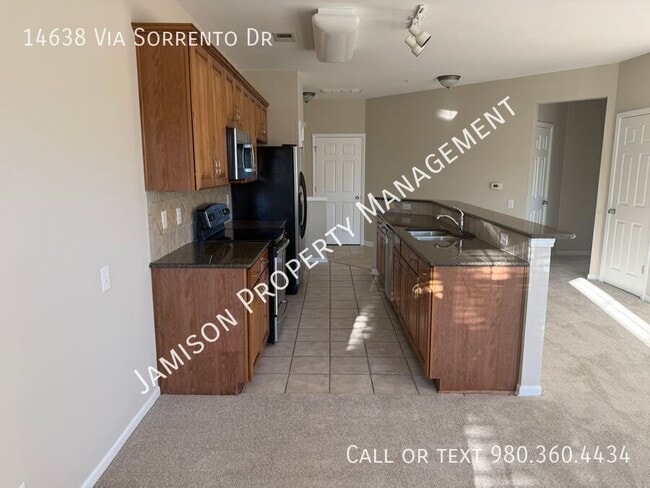 Photo - 14638 Via Sorrento Dr