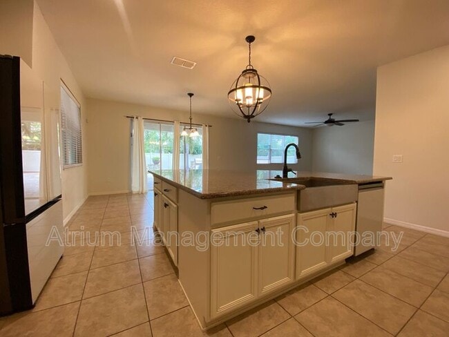 Photo - 3064 Irish Peach Dr