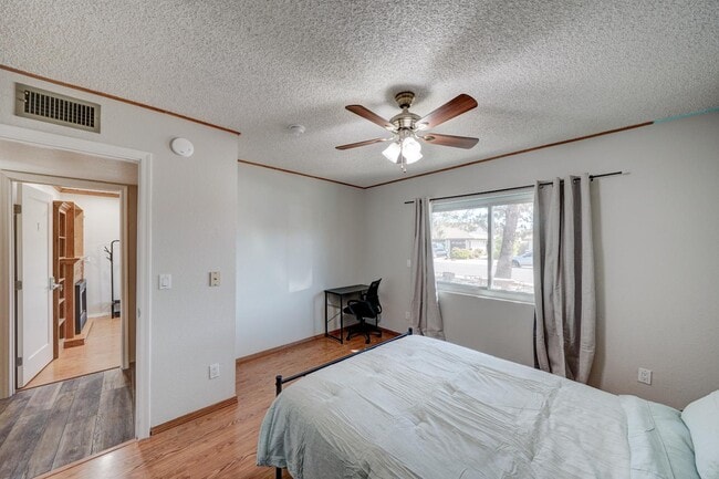 Photo - 5124 W Harmont Dr