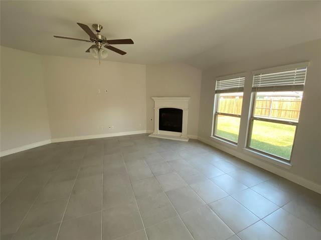 Photo - 10805 Blaze St