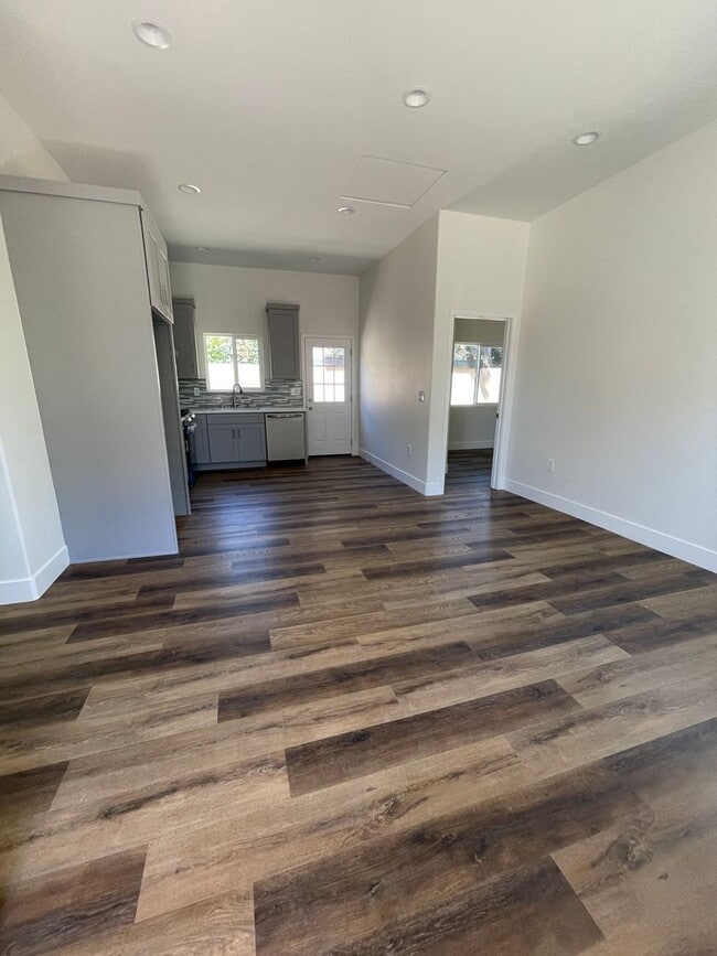 Photo - Brand New Construction - Great Fountain Va...