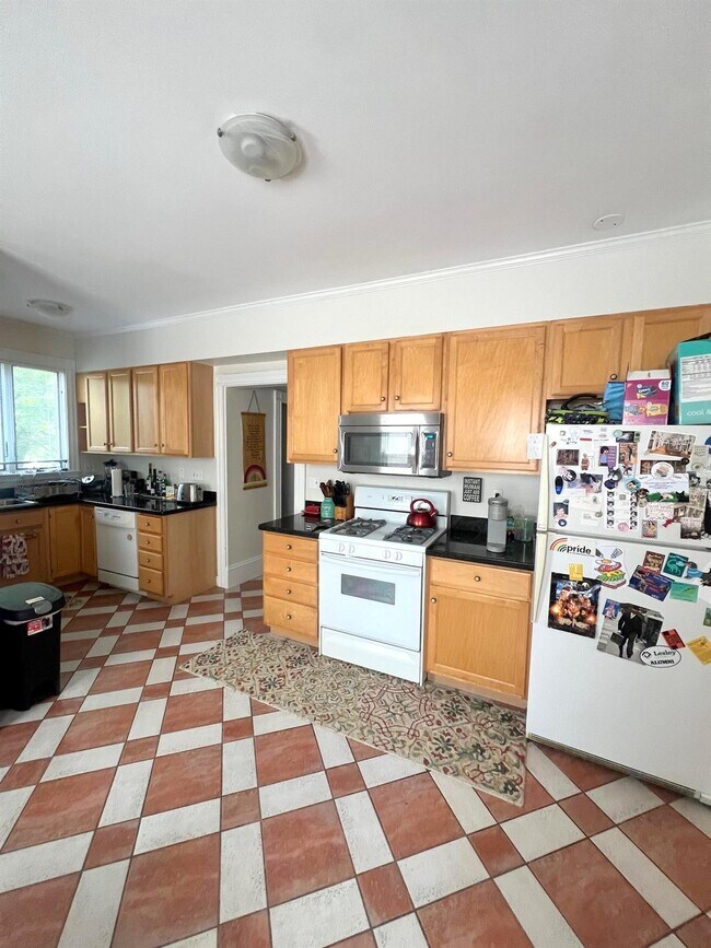 Photo - 82 Holland St Apartments Unit 1