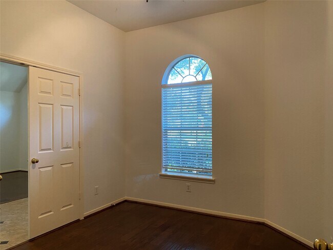 Photo - 22502 Bristolwood Ct