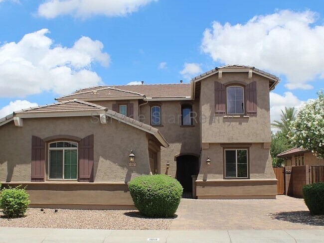 Building Photo - 180 E Horseshoe Dr Rental