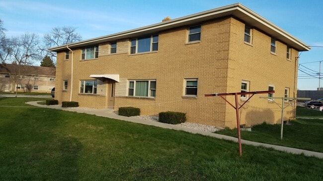 3059 W Ruskin Ct front of building