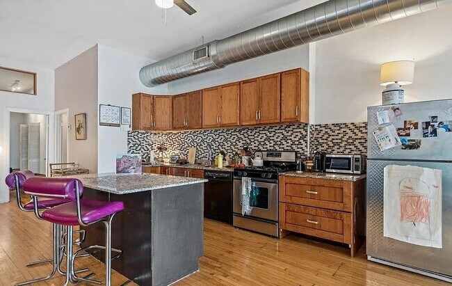 Photo - 2412 W North Ave Unit 3