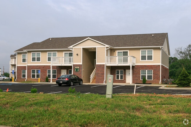 Photo - Salem Place Apartments