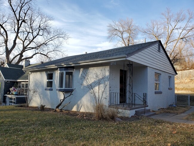 Photo - 138 Elmwood Dr