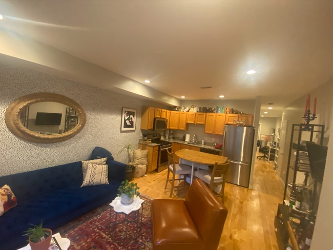 Photo - 1618 Isherwood St NE Unidad 1