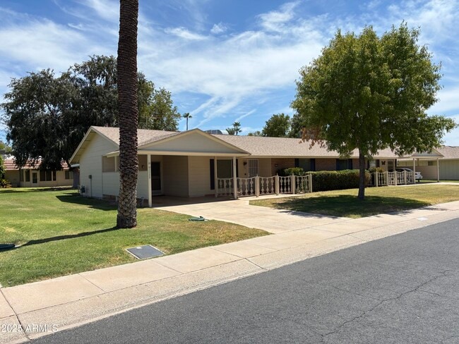 Photo - 10120 W Kingswood Cir