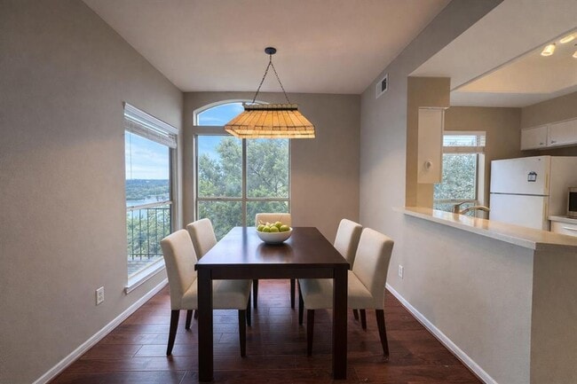 Photo - 6000 Shepherd Mountain Cove