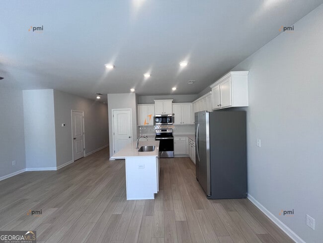 Photo - 447 Payne Dr Townhome