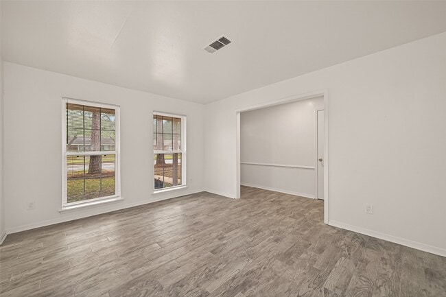 Photo - 5615 Beechnut St