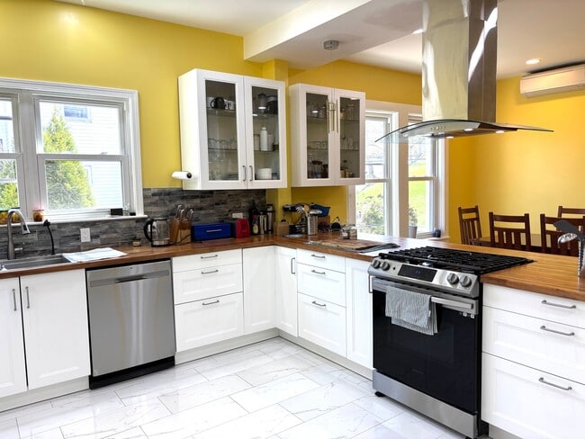 Photo - 170 Poplar St Unidad 1