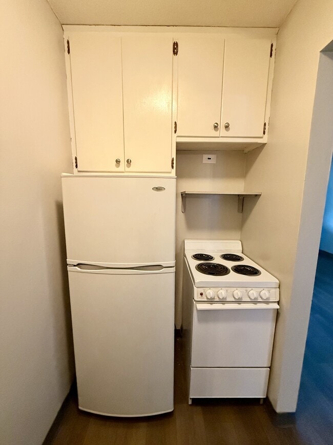910 9th St Unit 10