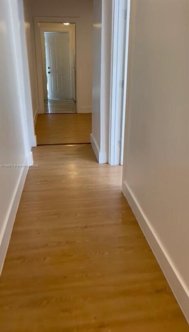 Photo - 506 18th St Unit B