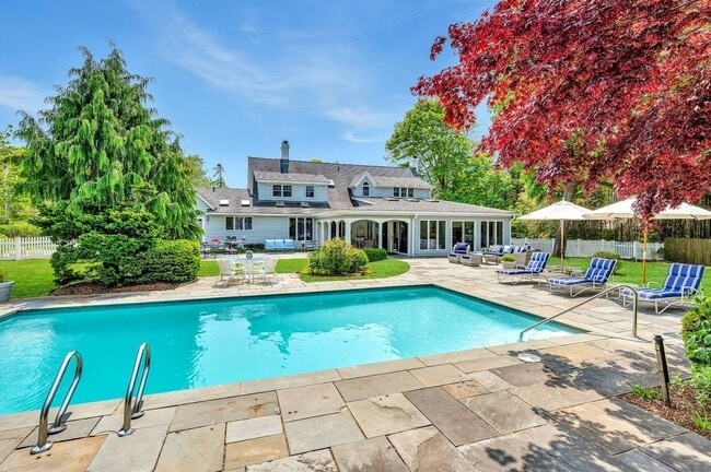 Building Photo - 35 Toylsome Ln