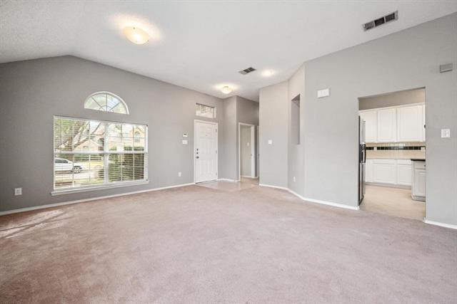 Photo - 7700 Glenoaks Dr