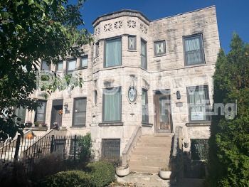 Photo - 1114 E 62nd St House