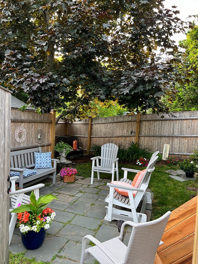 Building Photo - 34 High St Unit C