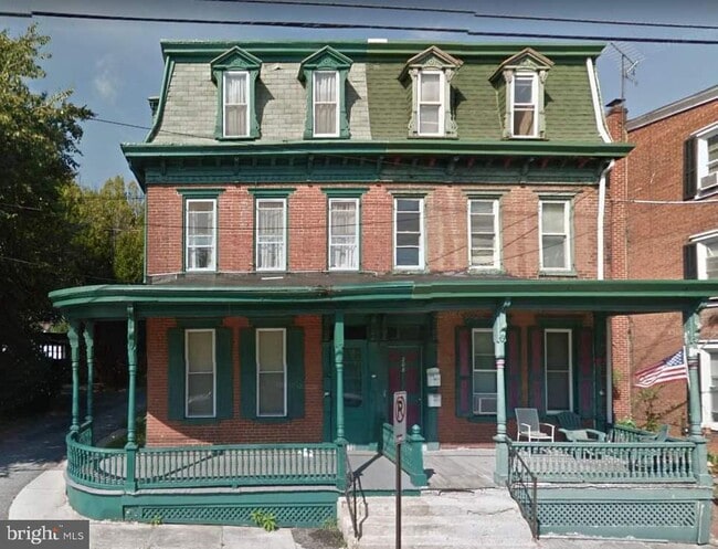 Photo - 310 S Market St Apartment Unit 2