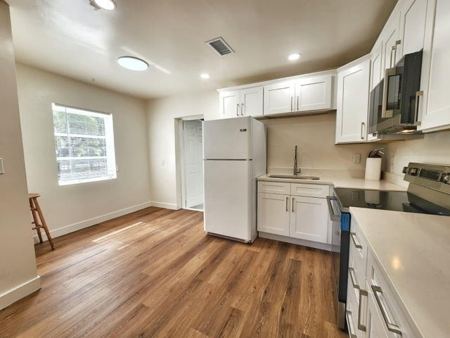 Photo - 617 NE 8th Ave