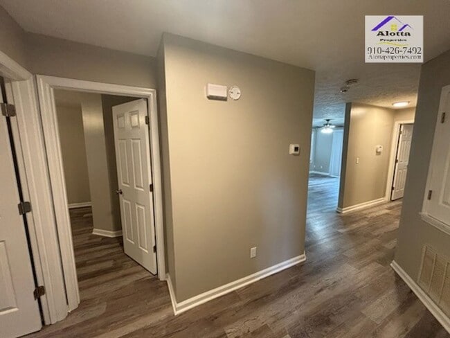 Photo - 1002 Brookhollow Dr Unit 5