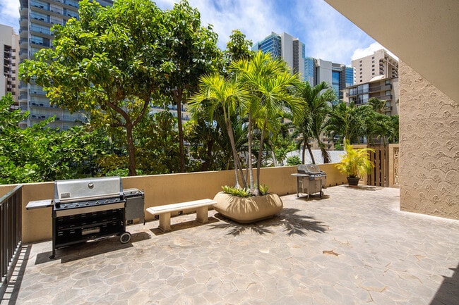 Photo - 2215 Aloha Dr Unit 4J